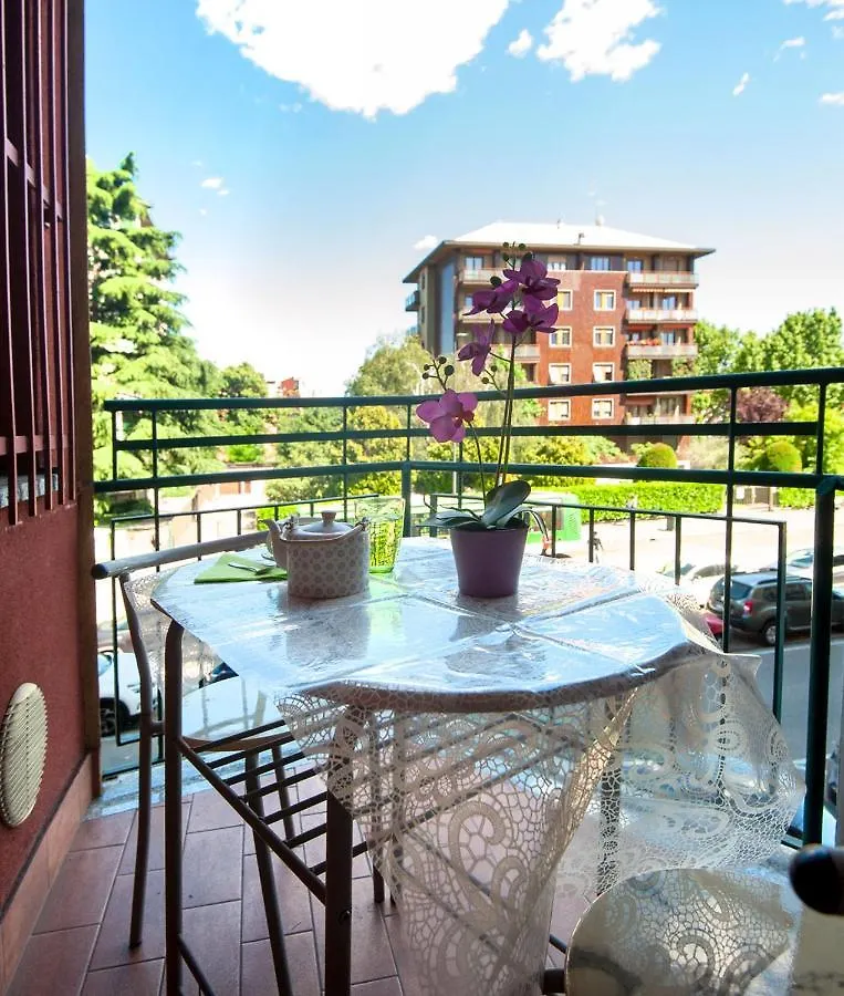 Leonardo Da Vinci Studio Hotel Milan 0*,
