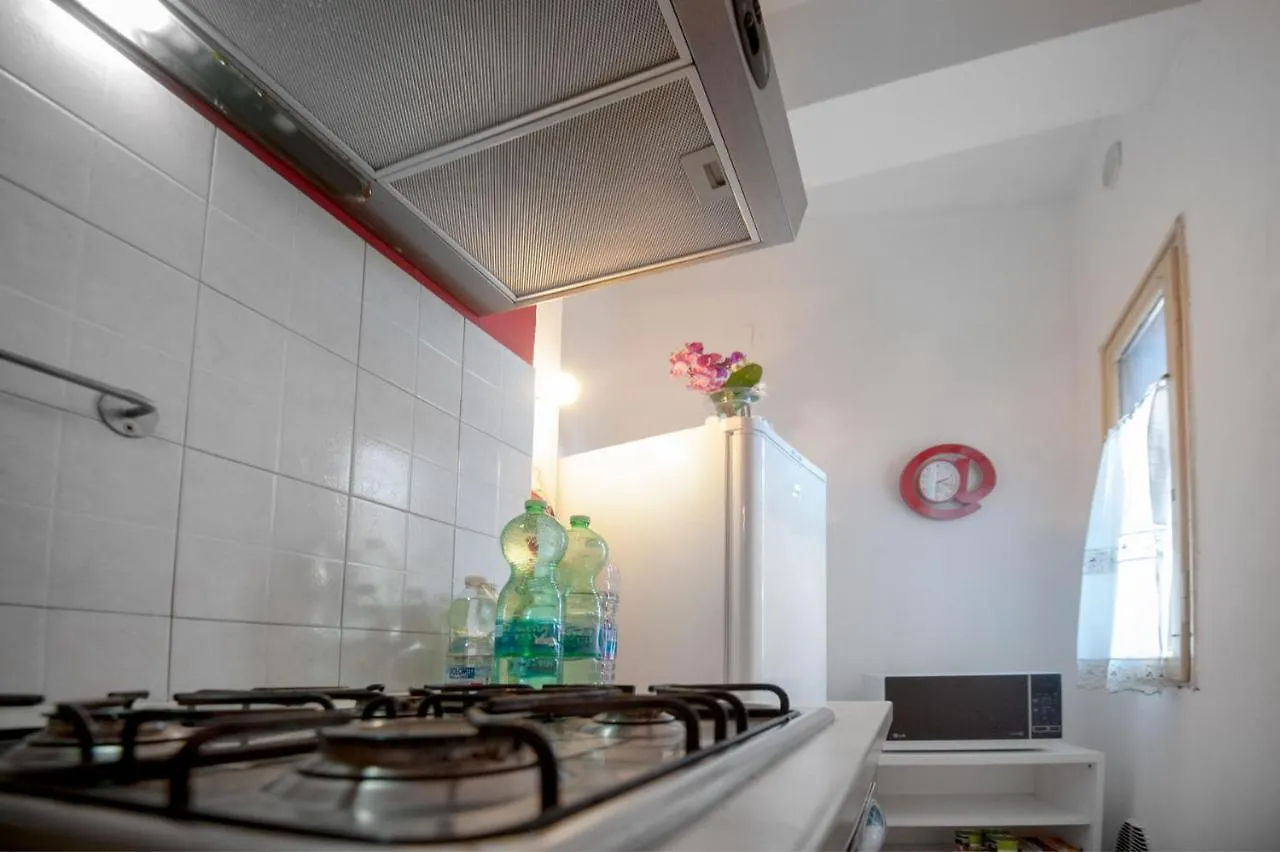 Guest house Leonardo Da Vinci Studio Hotel Milan Italy